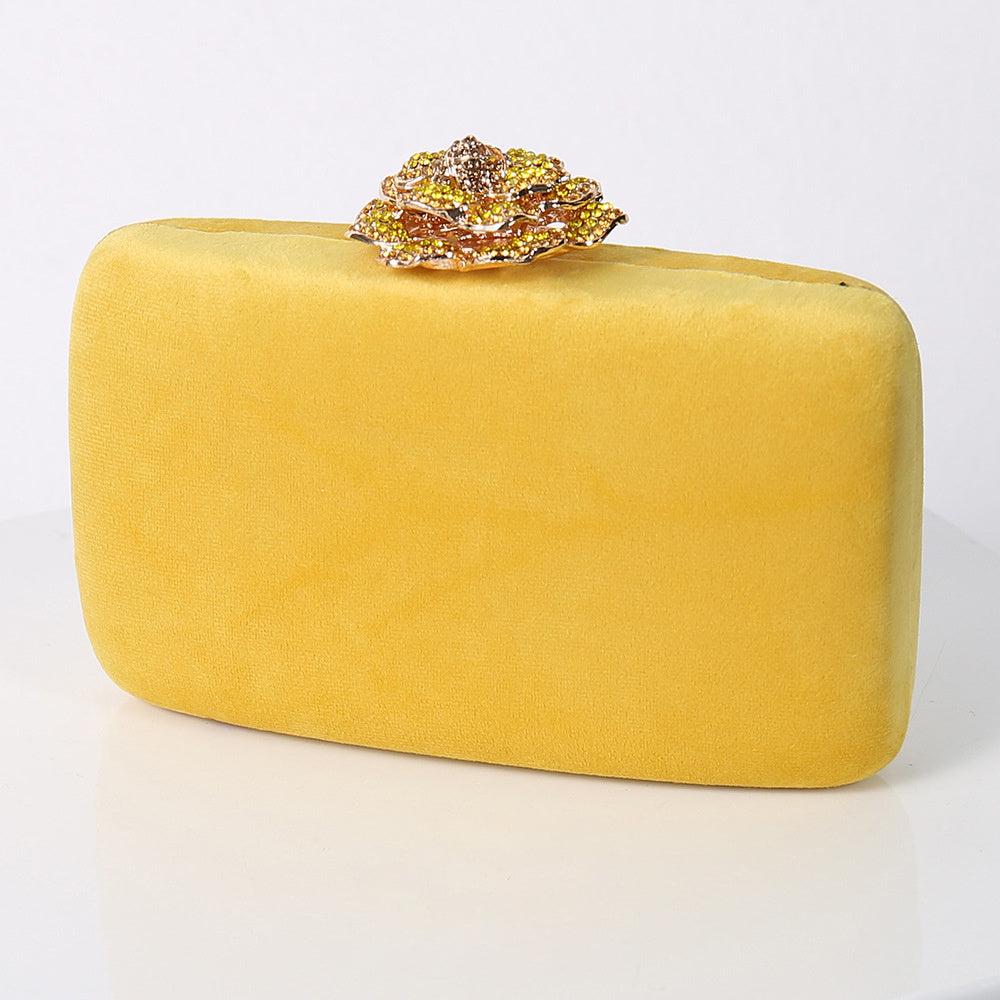 Glimmer & Grace Clutch: Diamond PU Flannel Evening Bag with Chain