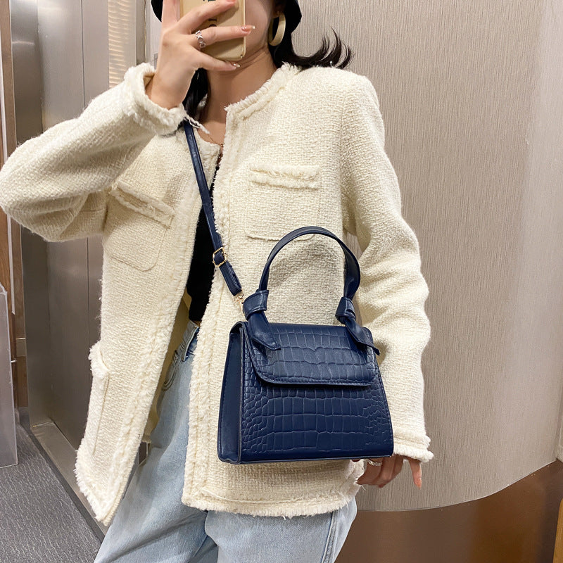 "Chic Retro Shoulder Bag – Small Square Women's Armpit Handbag"