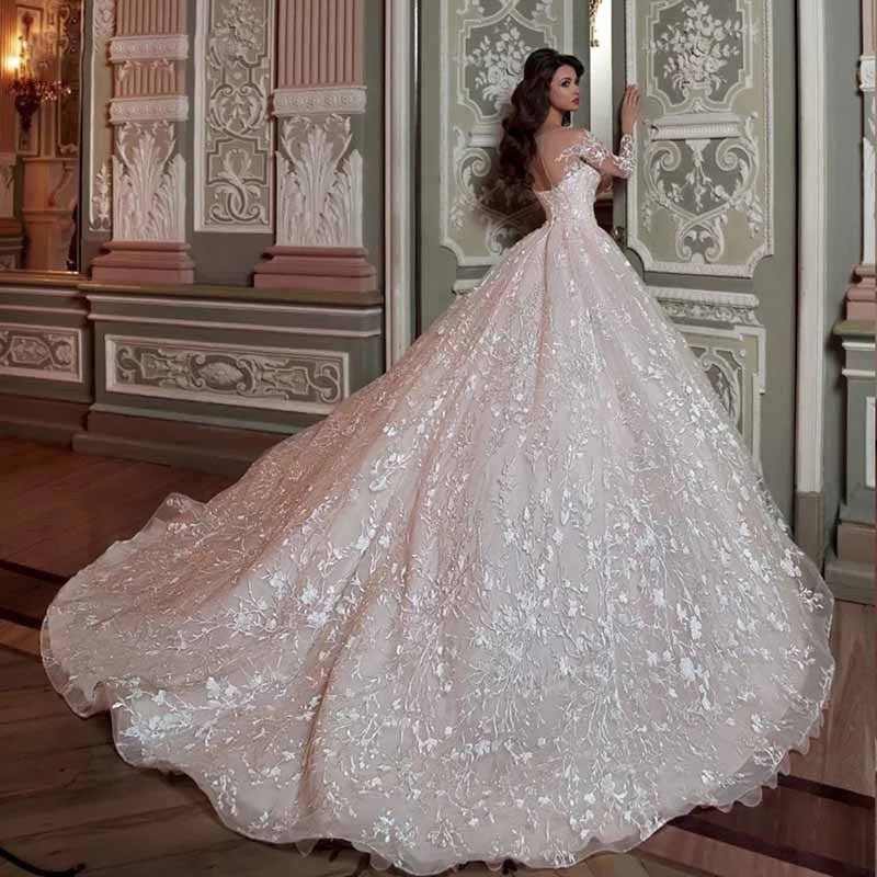 Timeless Lace Wedding Gown: Elegant Bridal Dress with Classic Details