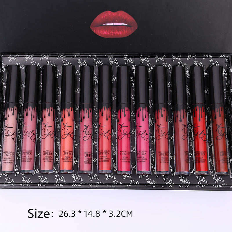 Glamorous Makeup Set